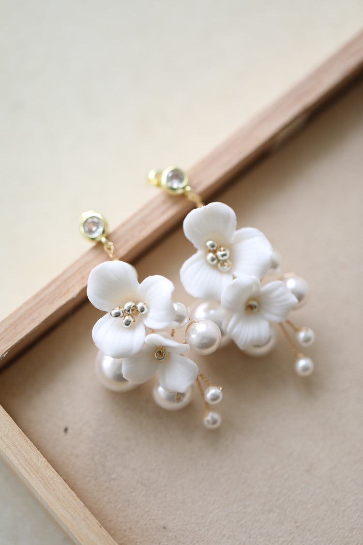 Ceramic Flower Pearl Embellished Bridal Hairpin Hair Plug Simple Hair Accessories