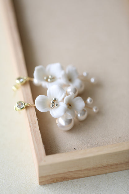Ceramic Flower Pearl Embellished Bridal Hairpin Hair Plug Simple Hair Accessories
